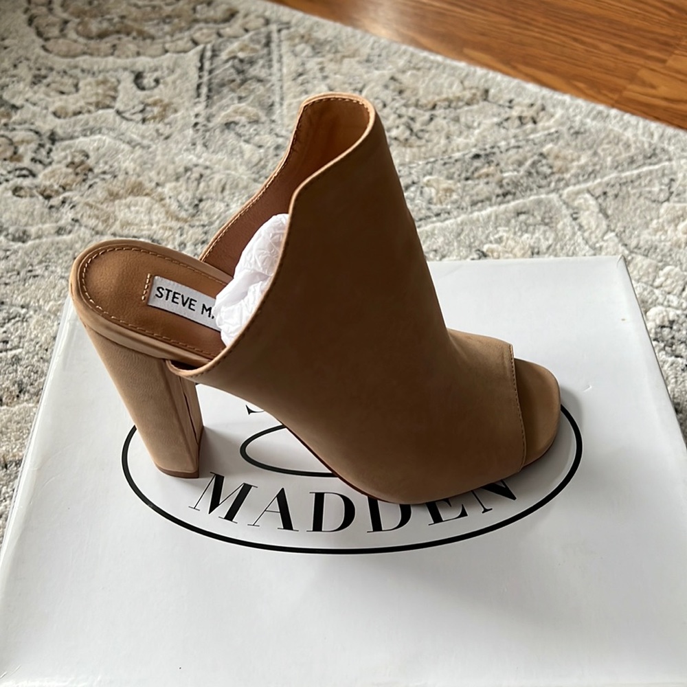 Mule heel